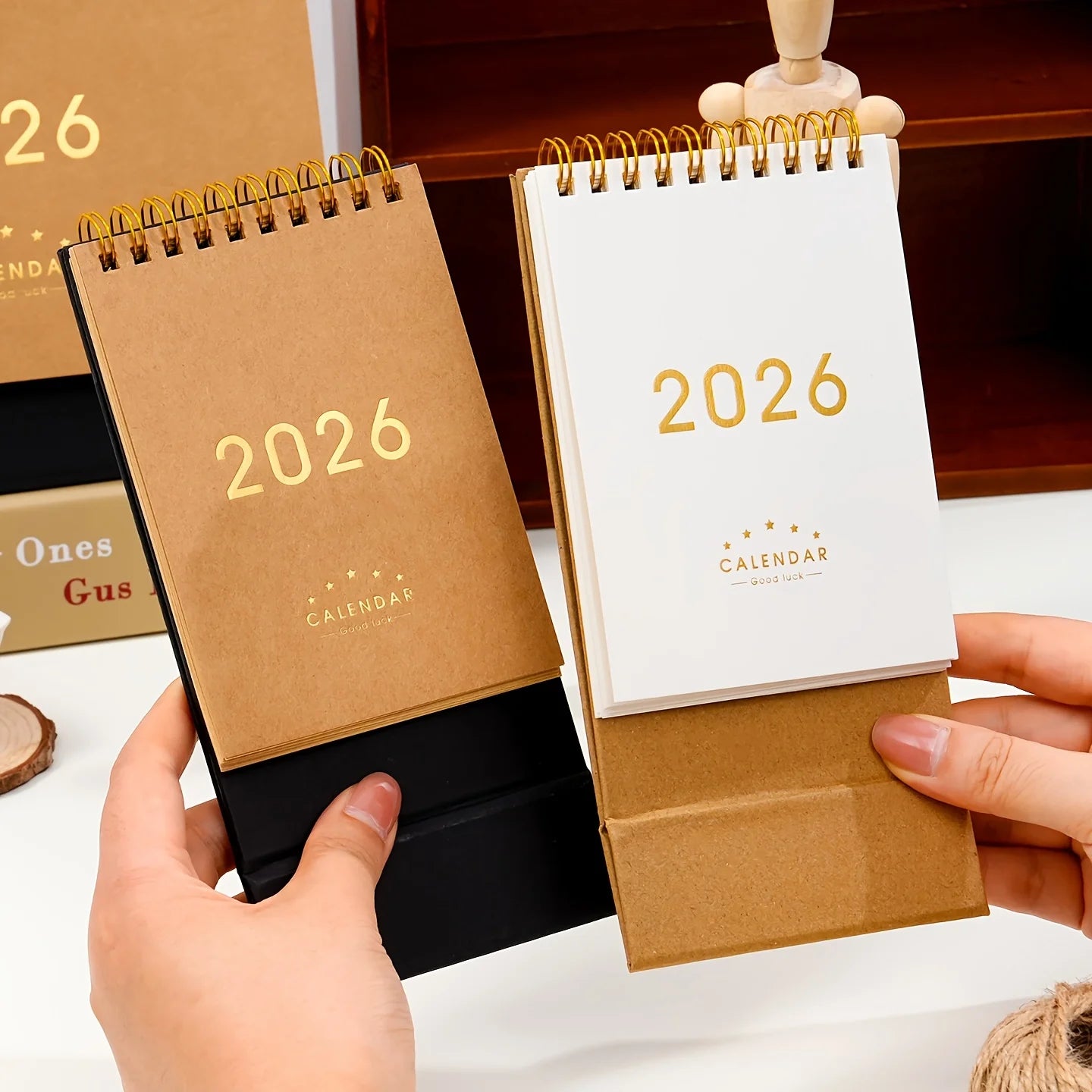 2025-2026 Vintage Desk Calendar Planner-Monthly Grid & Dated Pages with Chinese/English Text,New Year Decoration & Daily Planner