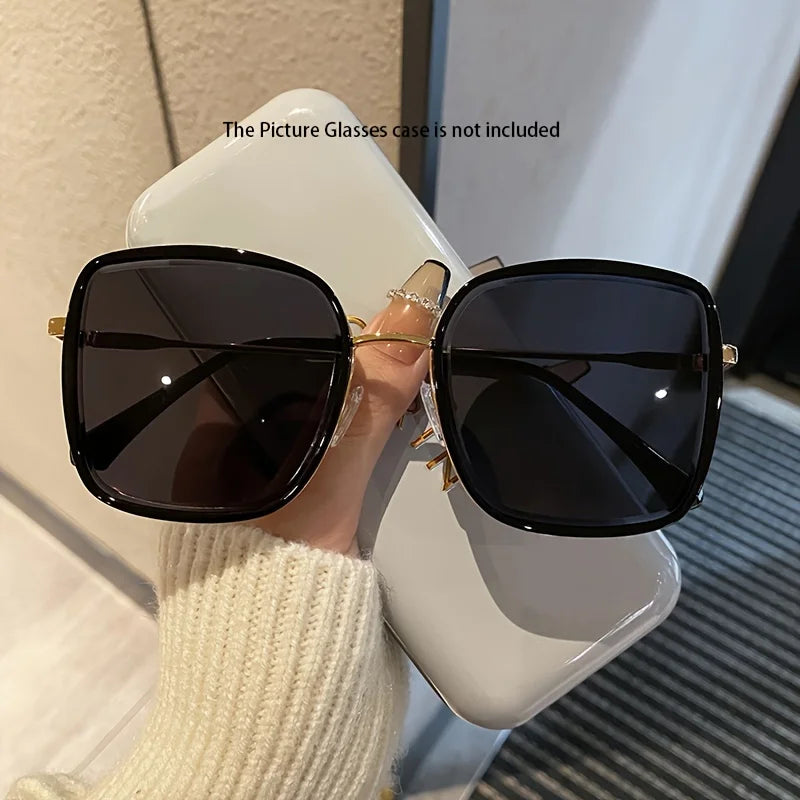 2026 New Fashion Oversized Frame Sunglasses for Women Perfect for Round Faces Stylish Trendy Shades Suitable for Parties Daily Wear Ideal Holiday Gift for Family and Friends Must Have Fashion Accessory for Modern Ladies